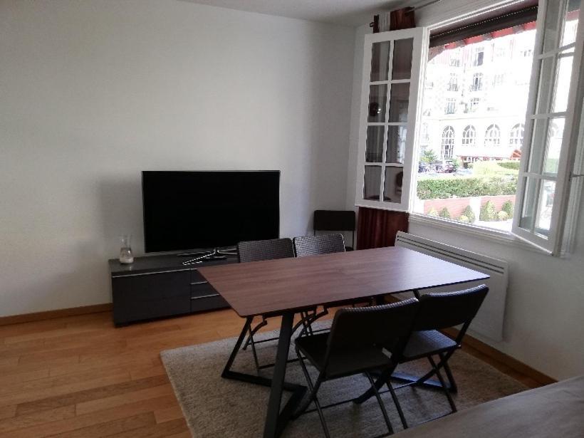 Le Royal Apartment Deauville Ngoại thất bức ảnh